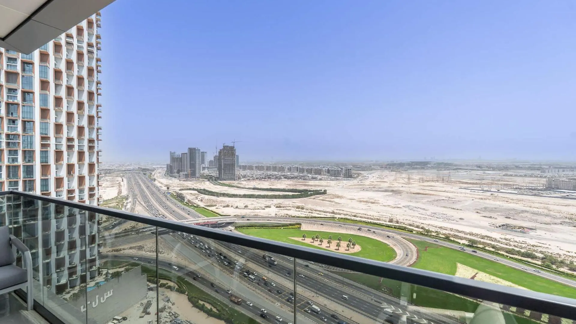 Apartment Fabulous And Spacious 2Br In Nobles Tower Dubai