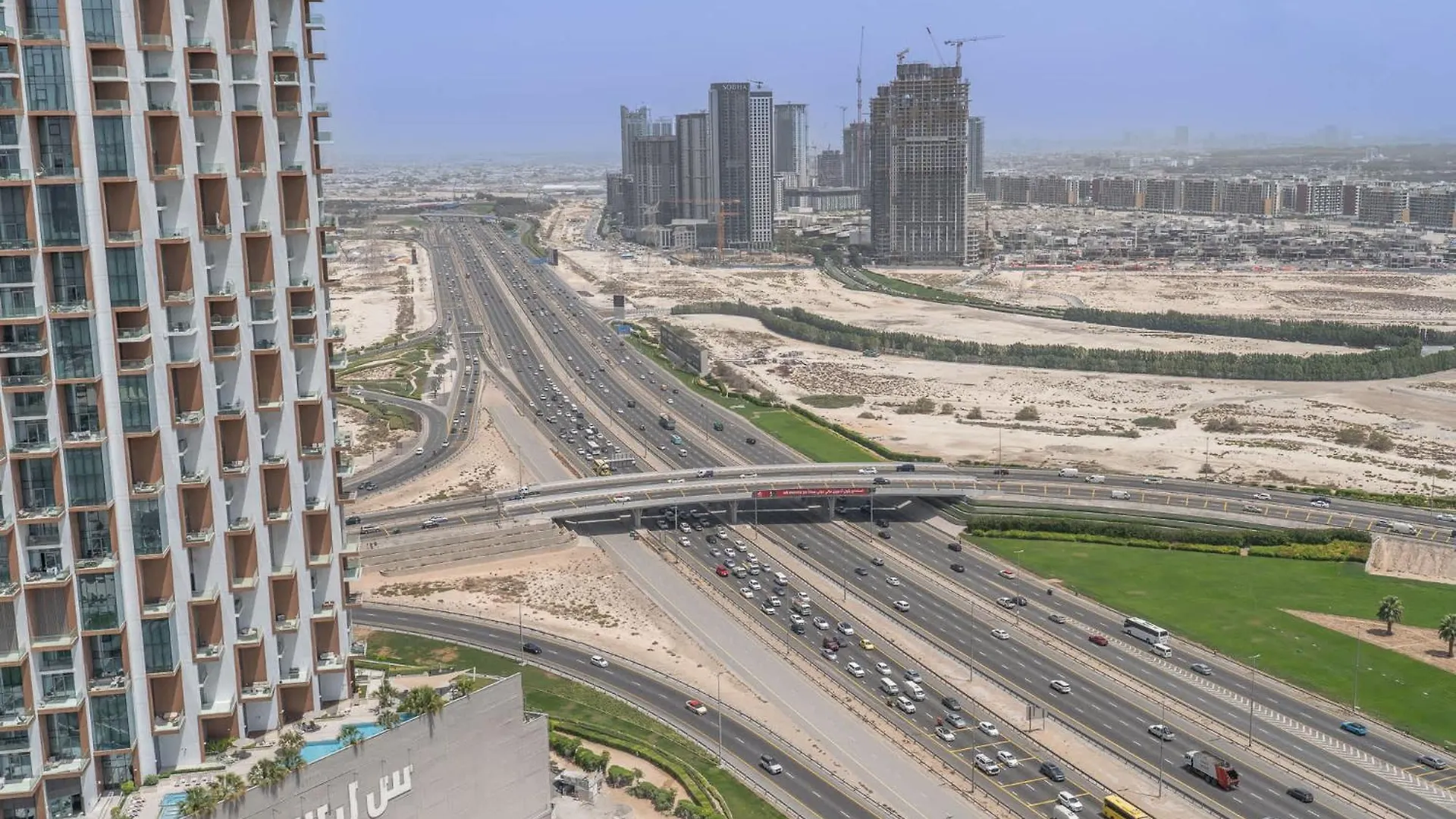 Fabulous And Spacious 2Br In Nobles Tower Dubai Apartment